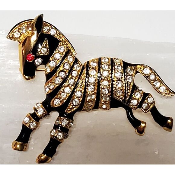 VTG Brooch Zebra Prancing Rhinestones Black Enamel/ Gold/Ruby Eye Stamped 11089 - Picture 6 of 12